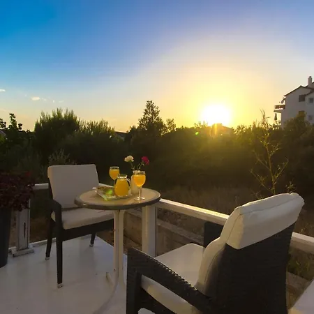 Apartment The Whitehouse Brodarica (Sibenik-Knin)