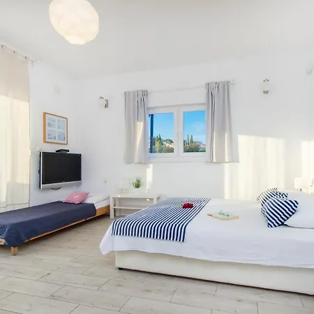 Apartment The Whitehouse *