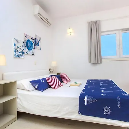 The Whitehouse Brodarica (Sibenik-Knin)