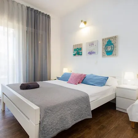 The Whitehouse Brodarica (Sibenik-Knin)