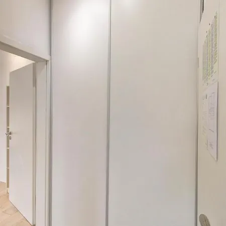 The Whitehouse Apartment Brodarica (Sibenik-Knin)