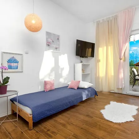 The Whitehouse Brodarica (Sibenik-Knin)