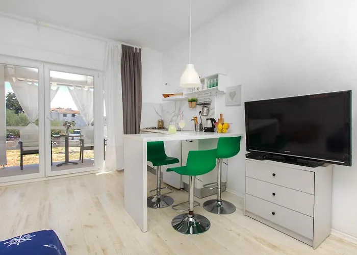 The Whitehouse Apartman Brodarica (Sibenik-Knin)