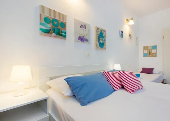 Apartman The Whitehouse Brodarica (Sibenik-Knin)