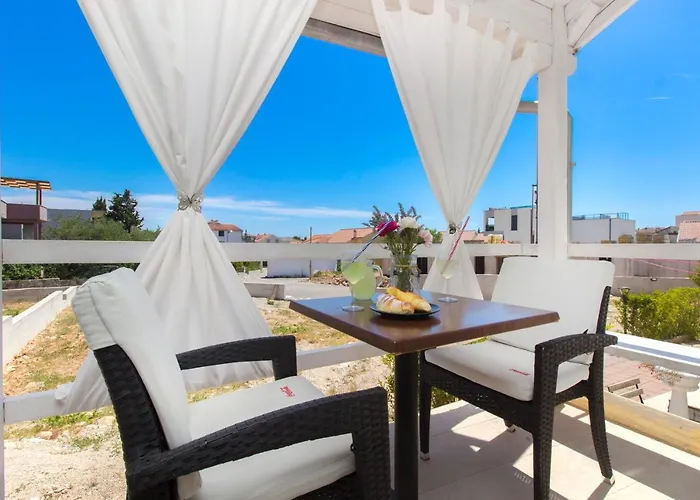 The Whitehouse Apartman Brodarica (Sibenik-Knin)